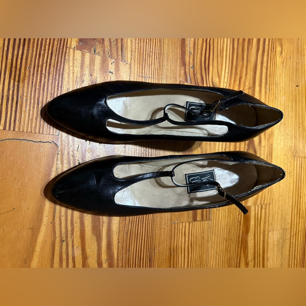 Vintage Heels: Black Leather